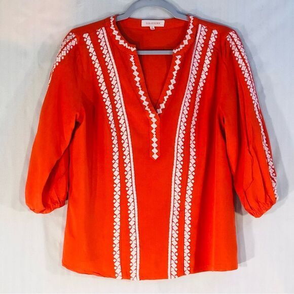 Solitaire Orange Rayon 3/4” Sleeve V Neck Embroidered Top M - Picture 1 of 7